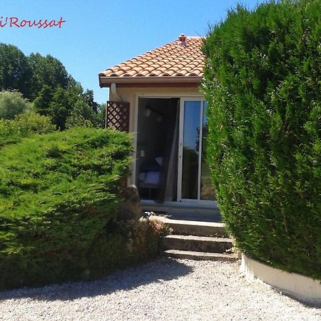 Le Ti'Roussat Bed and Breakfast Saint-André-de-Cubzac Exteriör bild